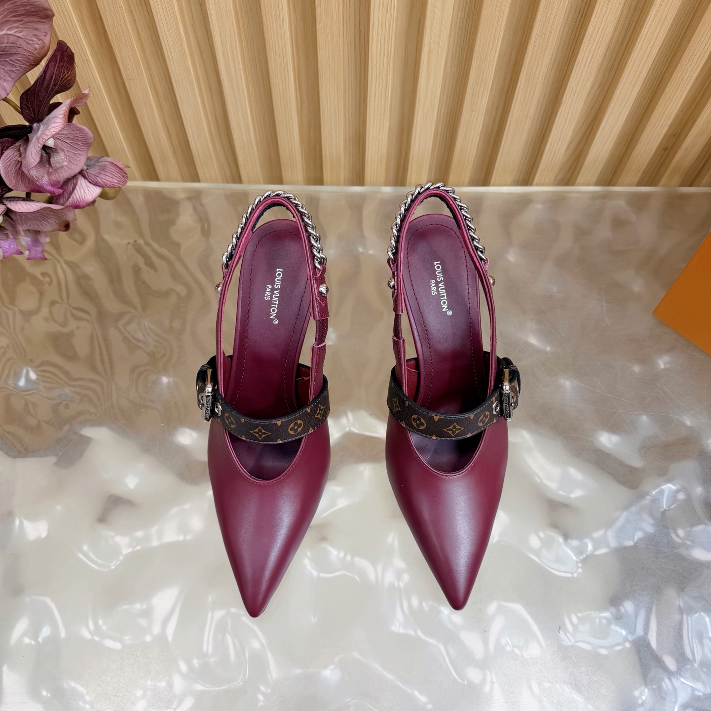 Women's high heels
